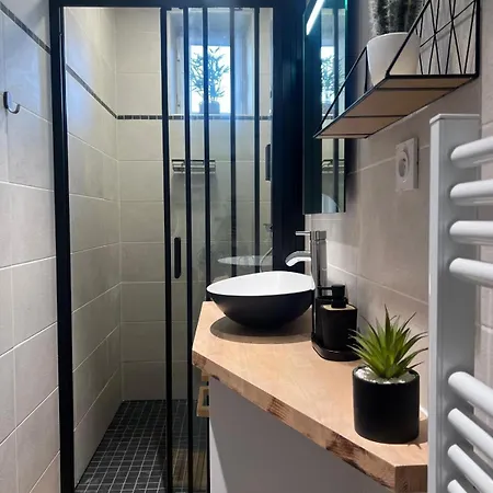 L'original - Courtais - Hypercentre Apartament